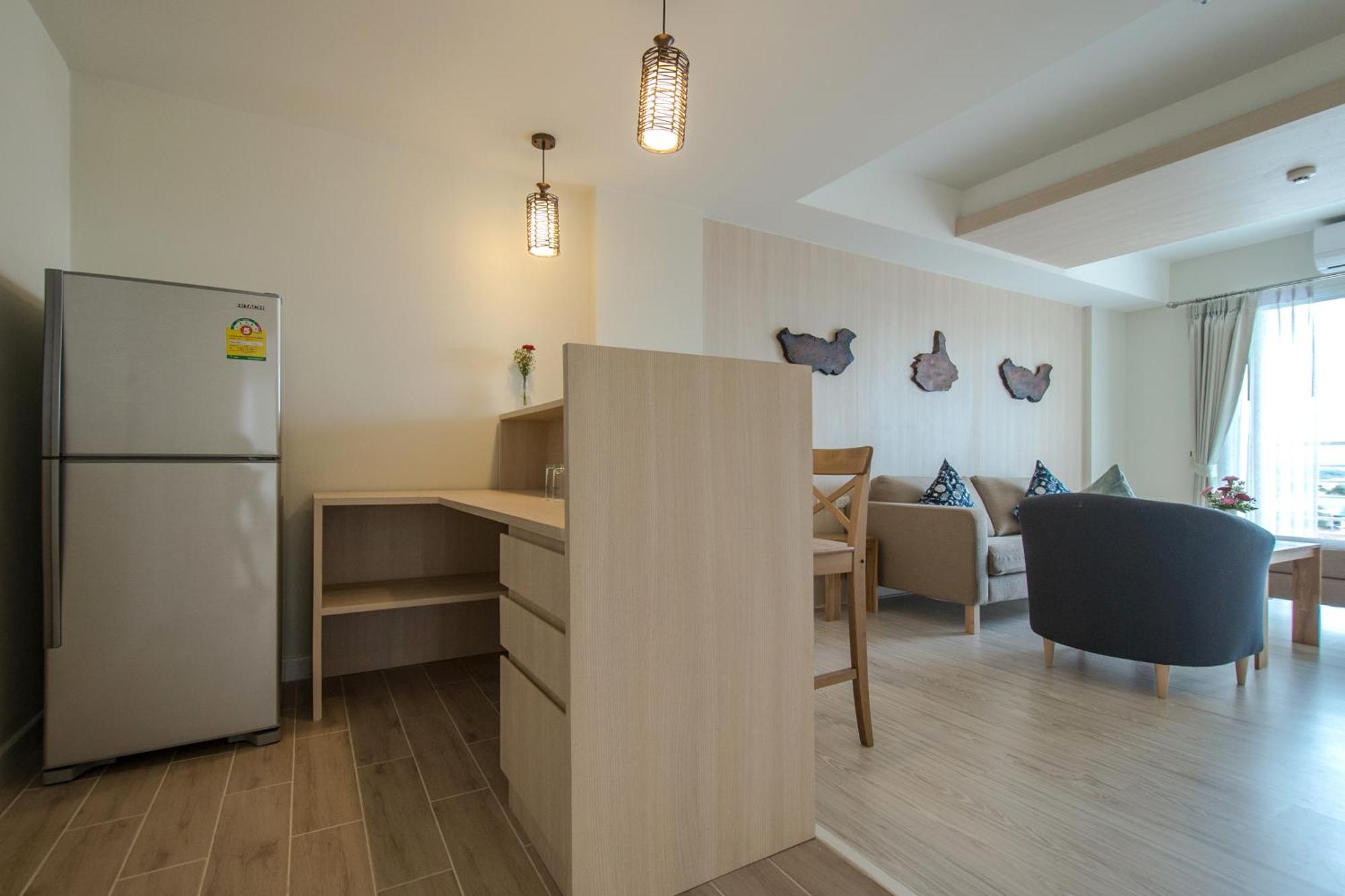 Prachuap Grand Hotel Prachuap Khiri Khan Room photo
